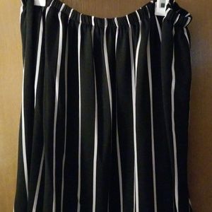 Sz. 2X Off shoulder top